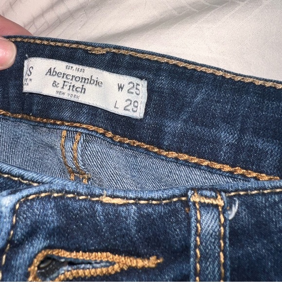 Abercrombie & Fitch Jeans - Picture 2 of 6